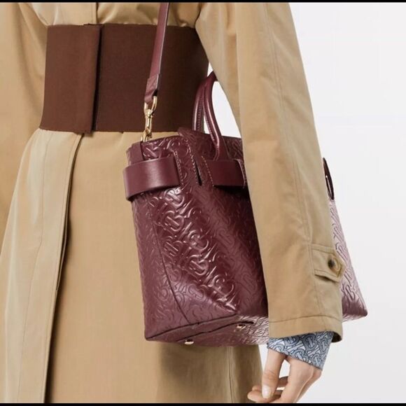 BURBERRY OXFORD EMBOSSED TRIPLE BELT PURSE NWT 1990.00 - Picture 2 of 11